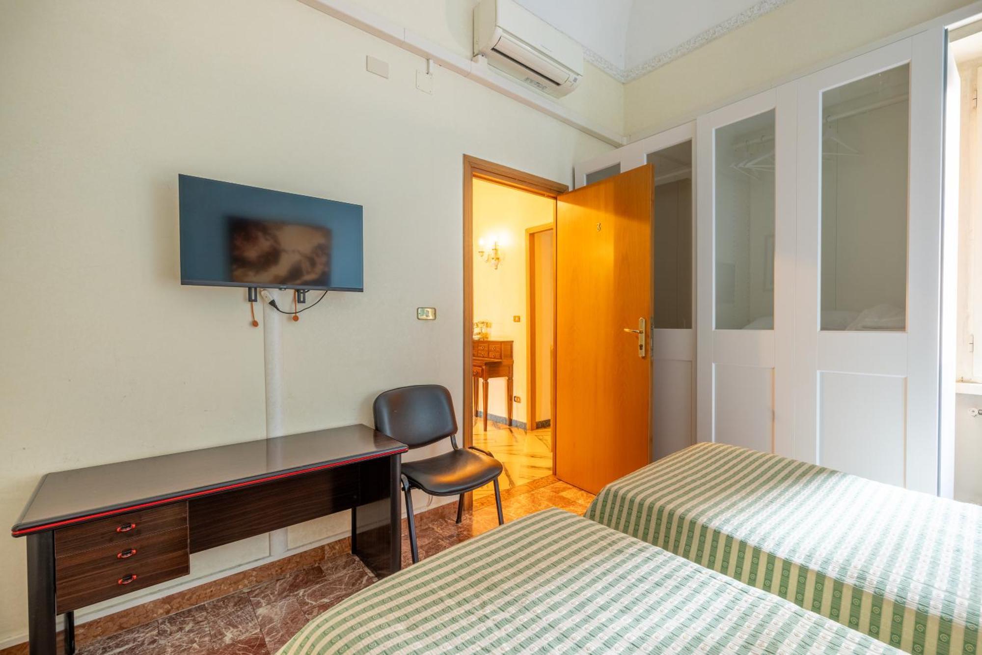 House Montebello * Roma